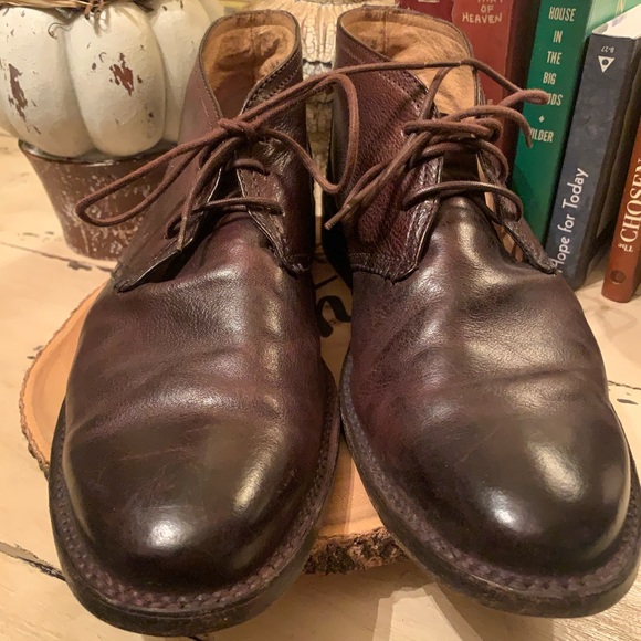 FRYE mens leather lace up boot. Size 10 1/2 - Picture 1 of 6